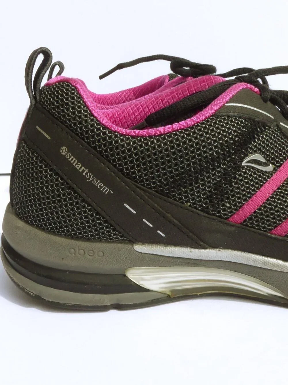 Abeo black mesh and hot pink criss cross striped sneakers women's size 8.5